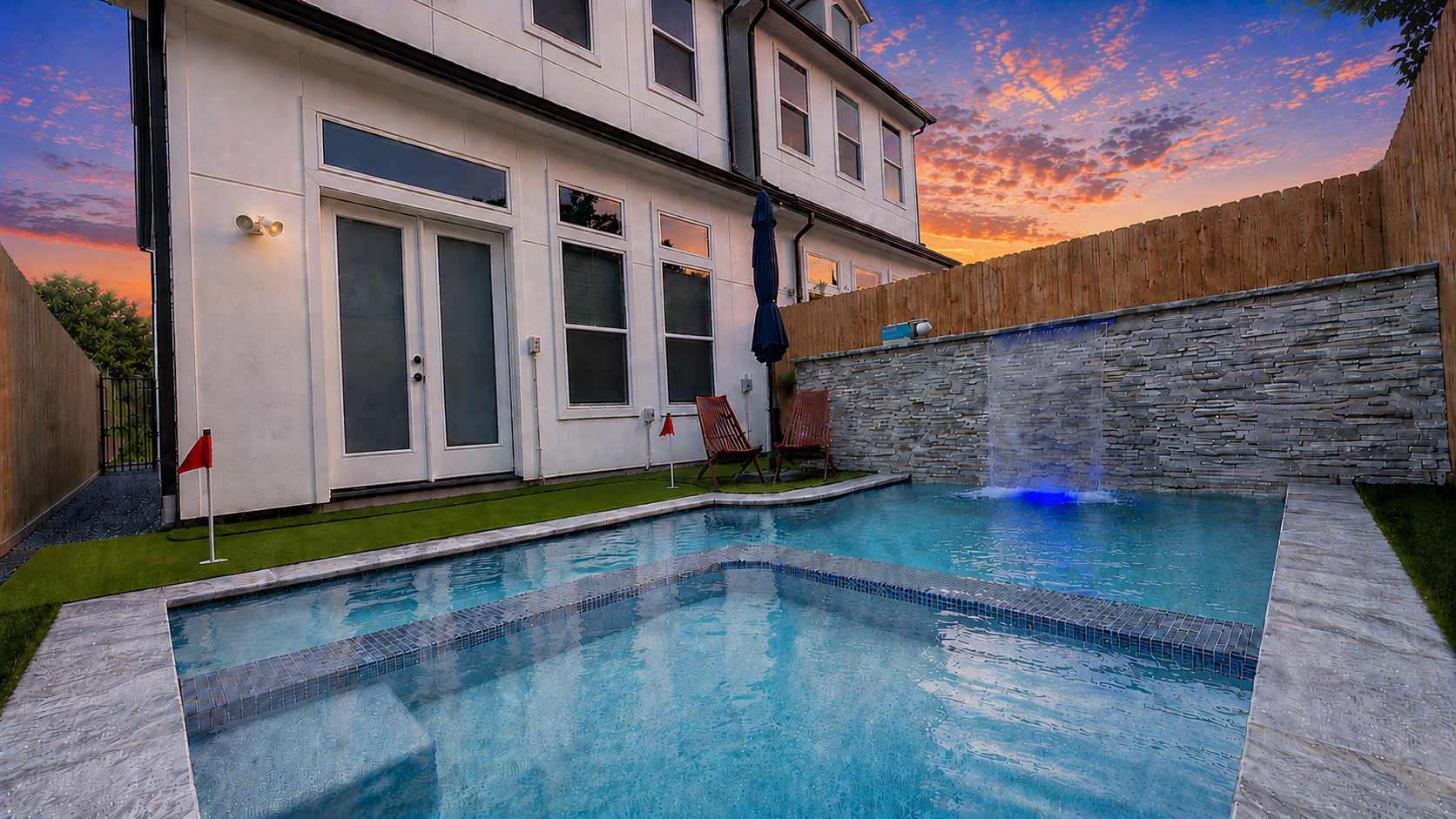 The Downtown Retreat